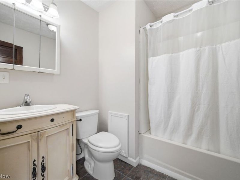 433 3rd Street, Elyria, OH 44035 Photo 20