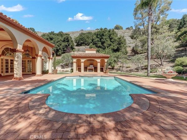 498 Lakeview Canyon, Westlake Village, CA 91362