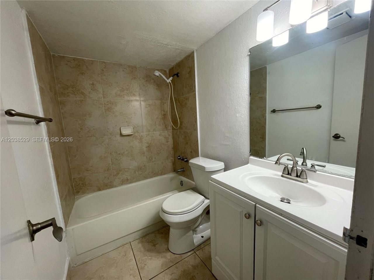 1805 Sans Souci Blvd, Unit 113, North Miami, FL 33181 Photo