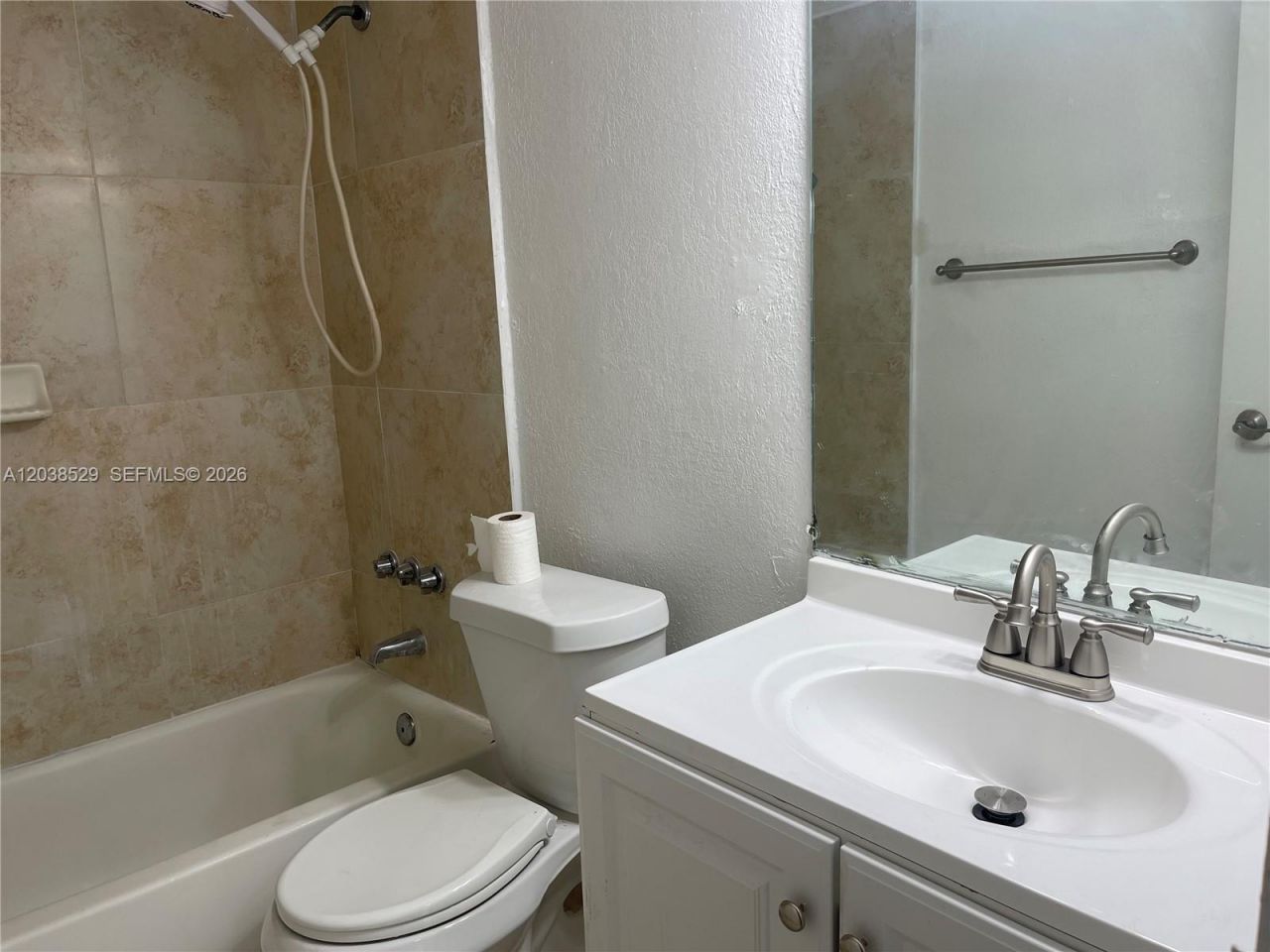 1805 Sans Souci Blvd, Unit 113, North Miami, FL 33181 Photo