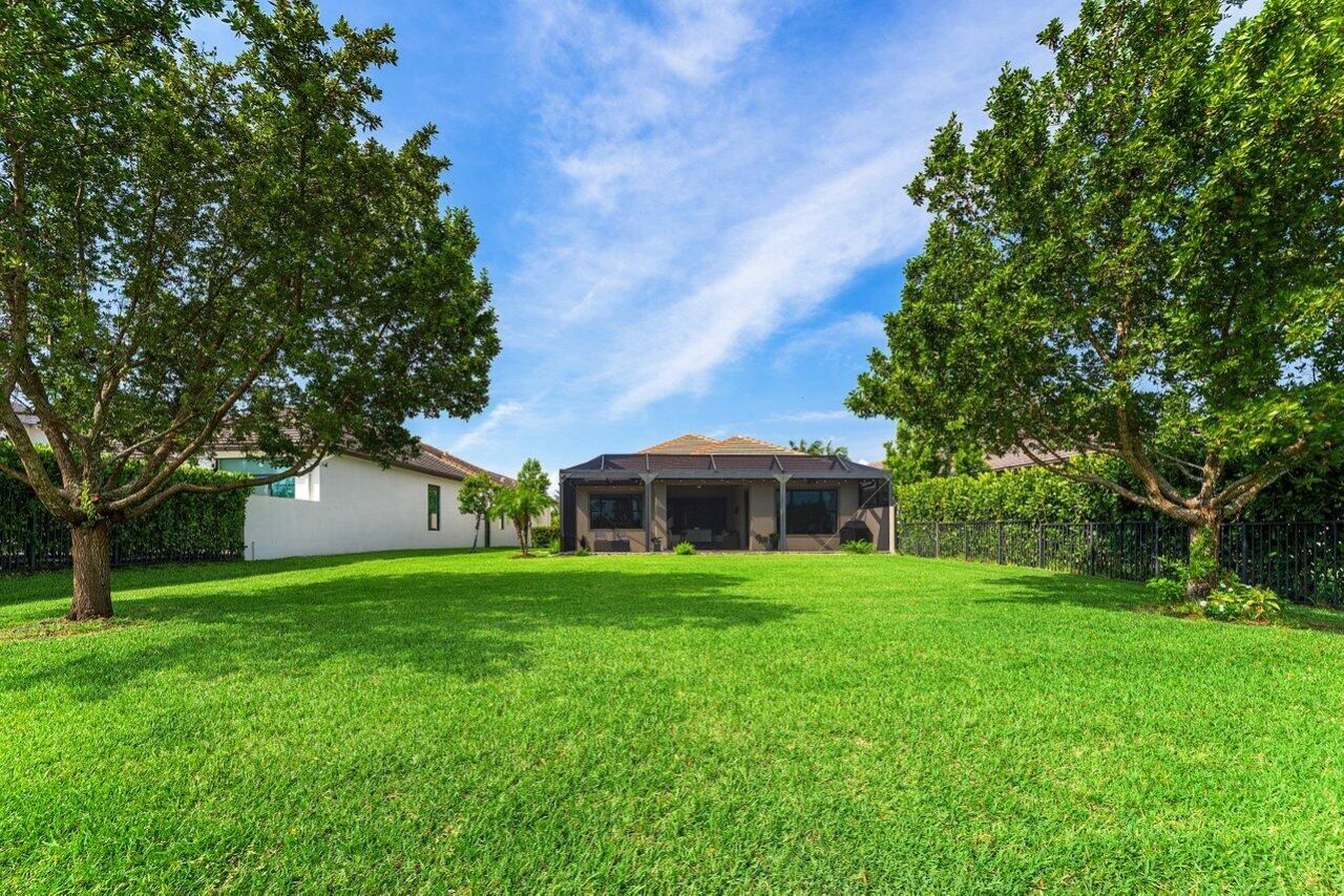 9131 Grand Prix Lane, Boynton Beach, FL 33472 Photo