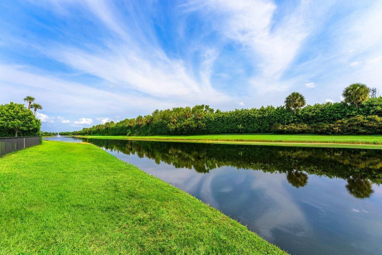 9131 Grand Prix Lane, Boynton Beach, FL 33472 Photo