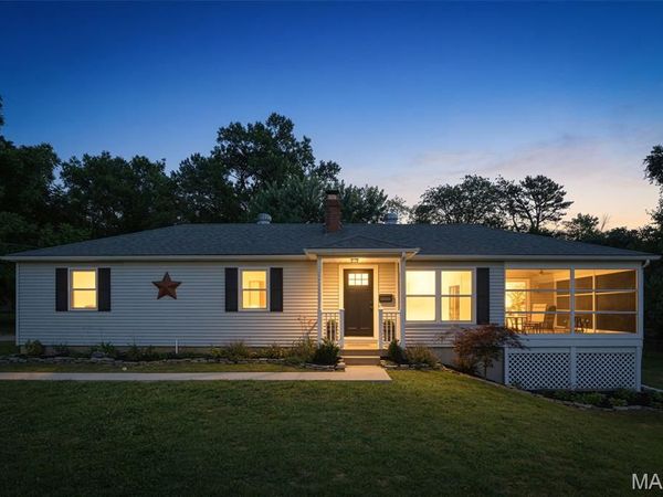 320 Fairview Avenue , Festus, MO 63028