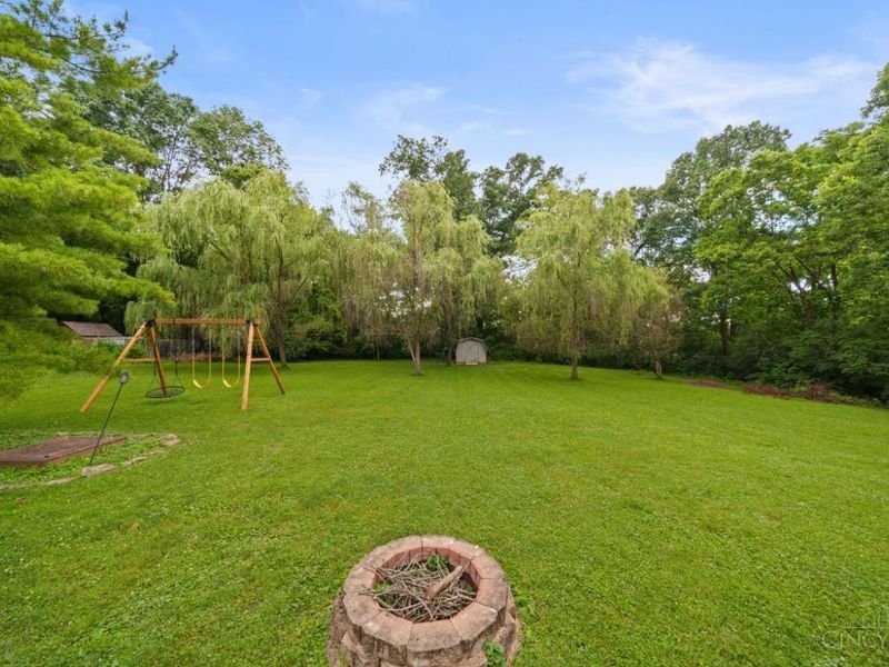 9495 Eastbrook Drive, West Chester, OH 45069 Photo 15