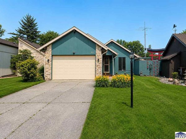 1169 E Garden Drive, Terre Haute, IN 47802