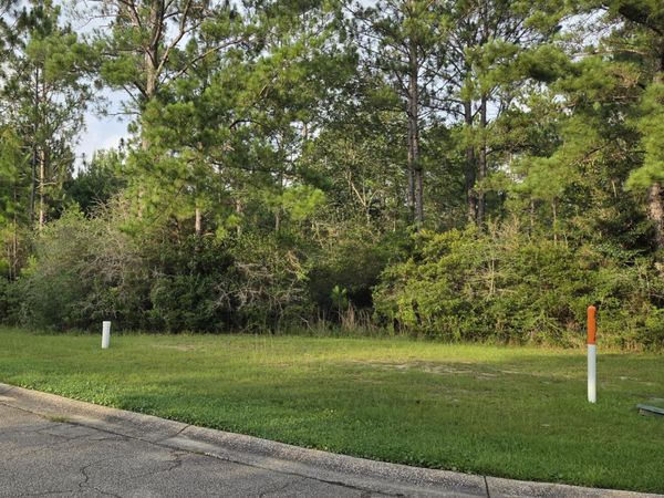 Shell Landing Boulevard, Gautier, MS 39553