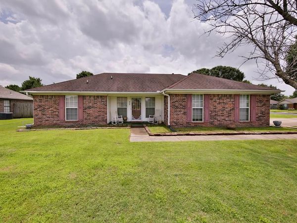 236 Amy Circle, Marion, AR 72364