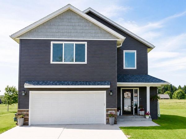 1923 Longview Drive, Detroit Lakes, MN 56501