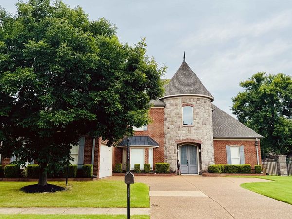 2339 MEVERETT LN, Cordova, TN 38016