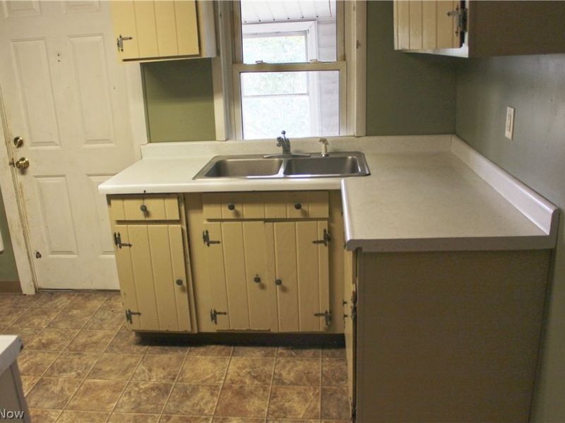 12432 South Avenue, North Lima, OH 44452 Photo 11