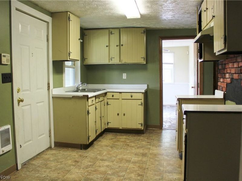 12432 South Avenue, North Lima, OH 44452 Photo 9