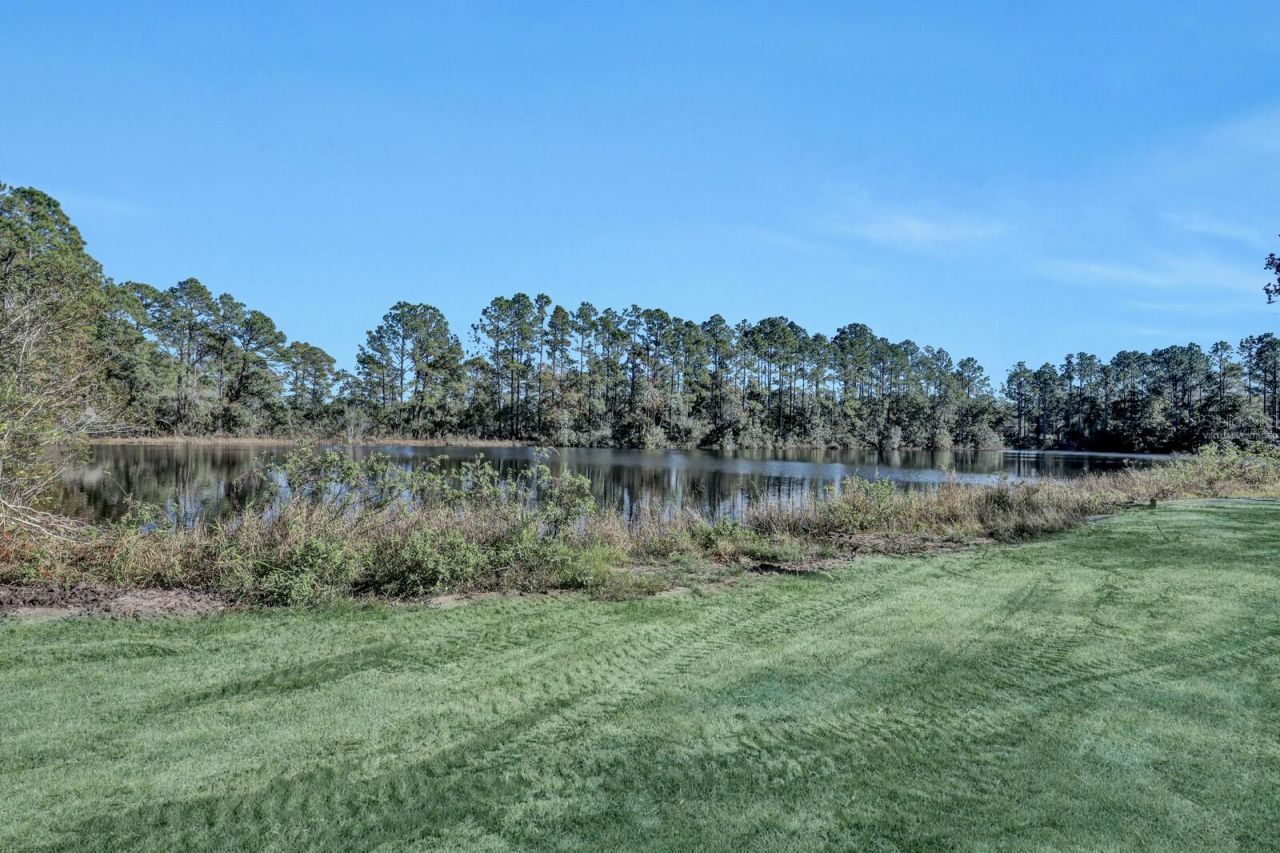 141 Woods Road , San Mateo, FL 32187 Photo