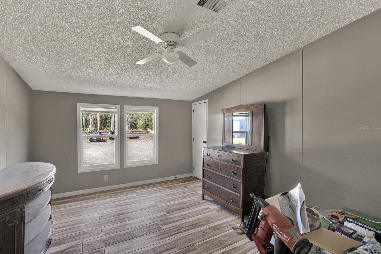 141 Woods Road , San Mateo, FL 32187 Photo