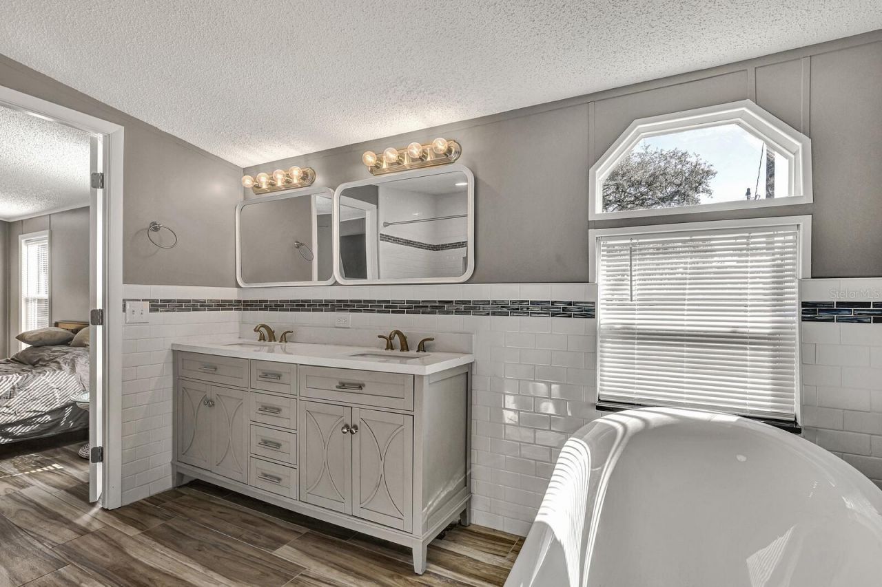 141 Woods Road , San Mateo, FL 32187 Photo