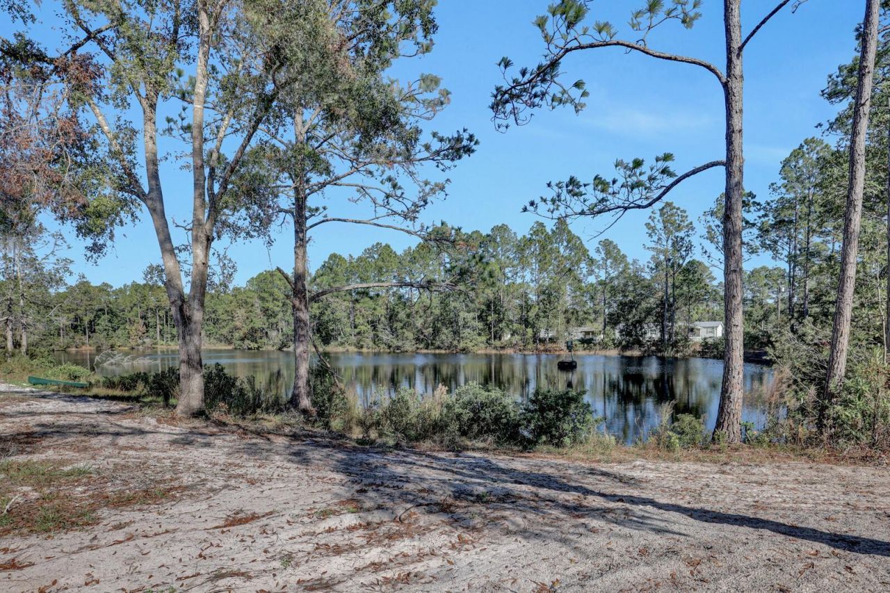 141 Woods Road , San Mateo, FL 32187 Photo