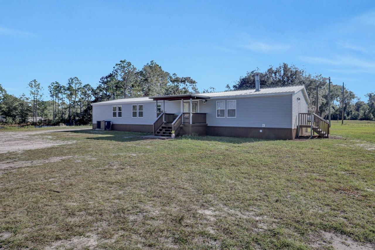 141 Woods Road , San Mateo, FL 32187 Photo