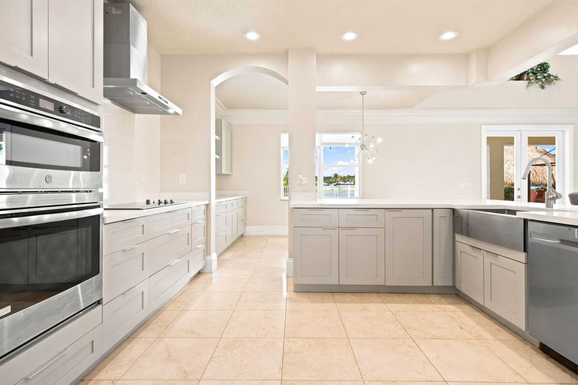 3766 W Gardenia Avenue, Weston, FL 33332 Photo