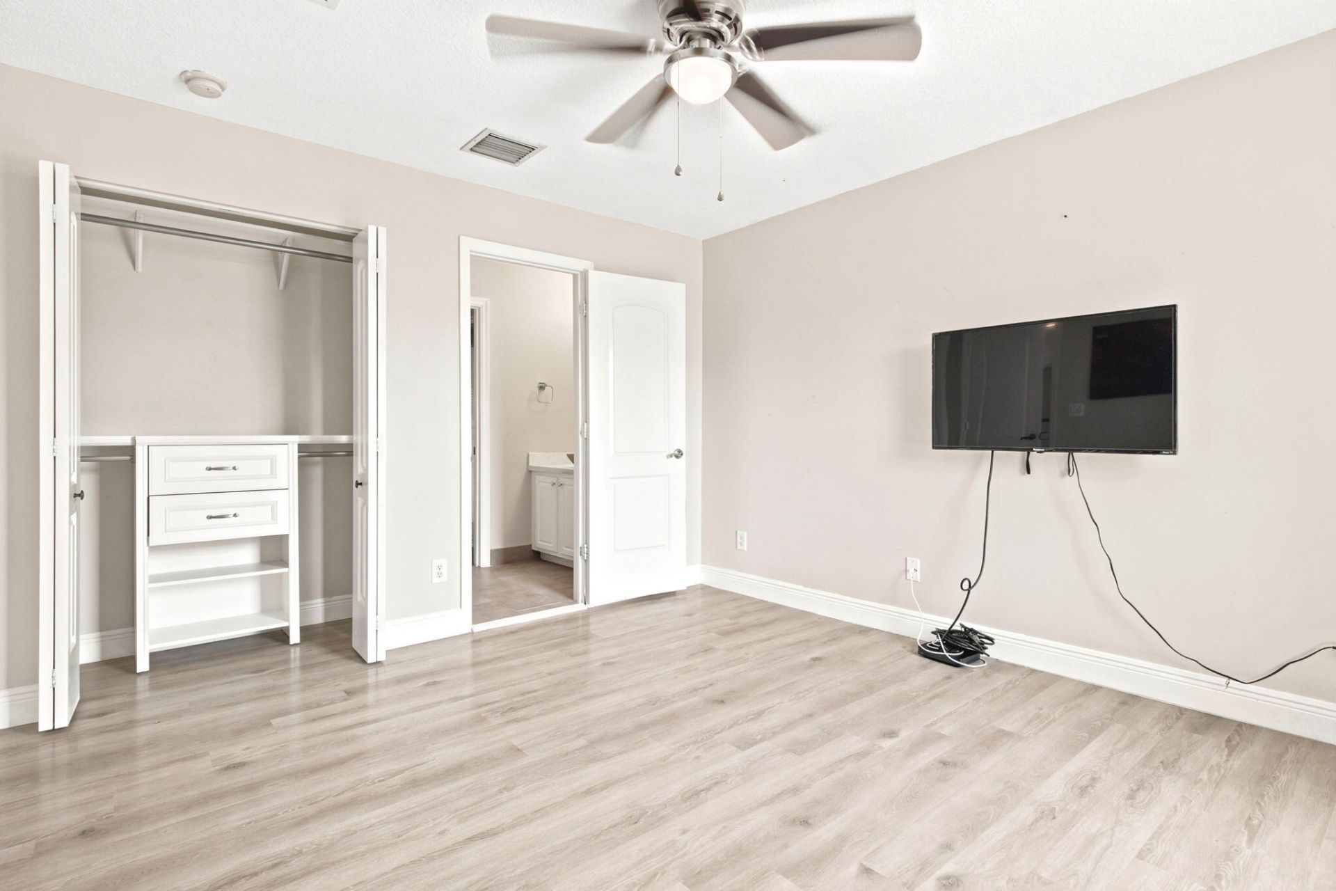 3766 W Gardenia Avenue, Weston, FL 33332 Photo