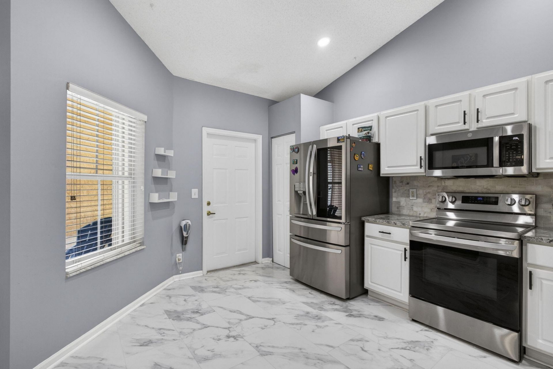 10469 Pelican Drive, Wellington, FL 33414 Photo