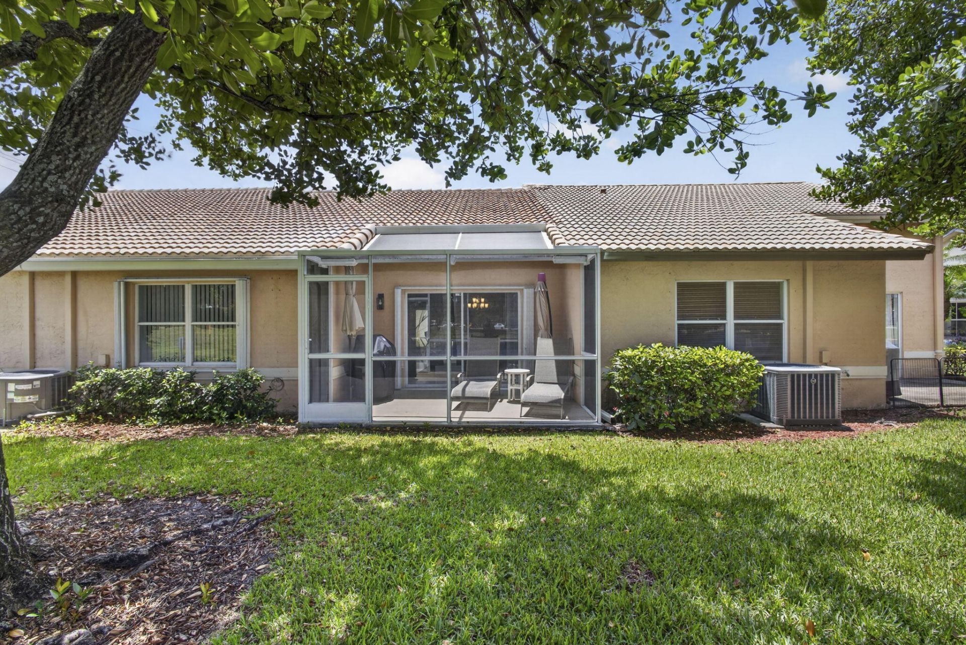 10469 Pelican Drive, Wellington, FL 33414 Photo