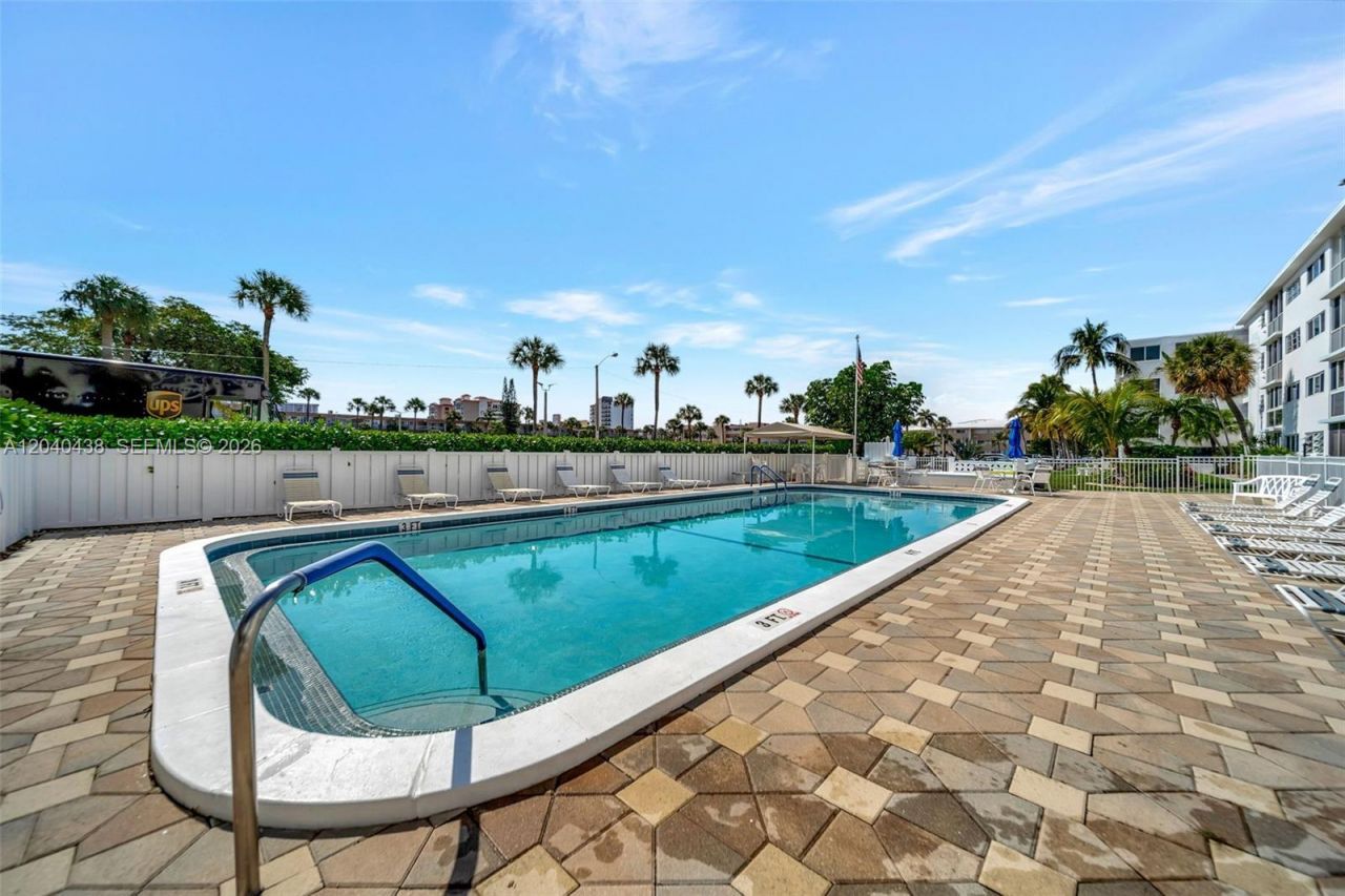 3221 NE 8th St, Unit 103, Pompano Beach, FL 33062 Photo