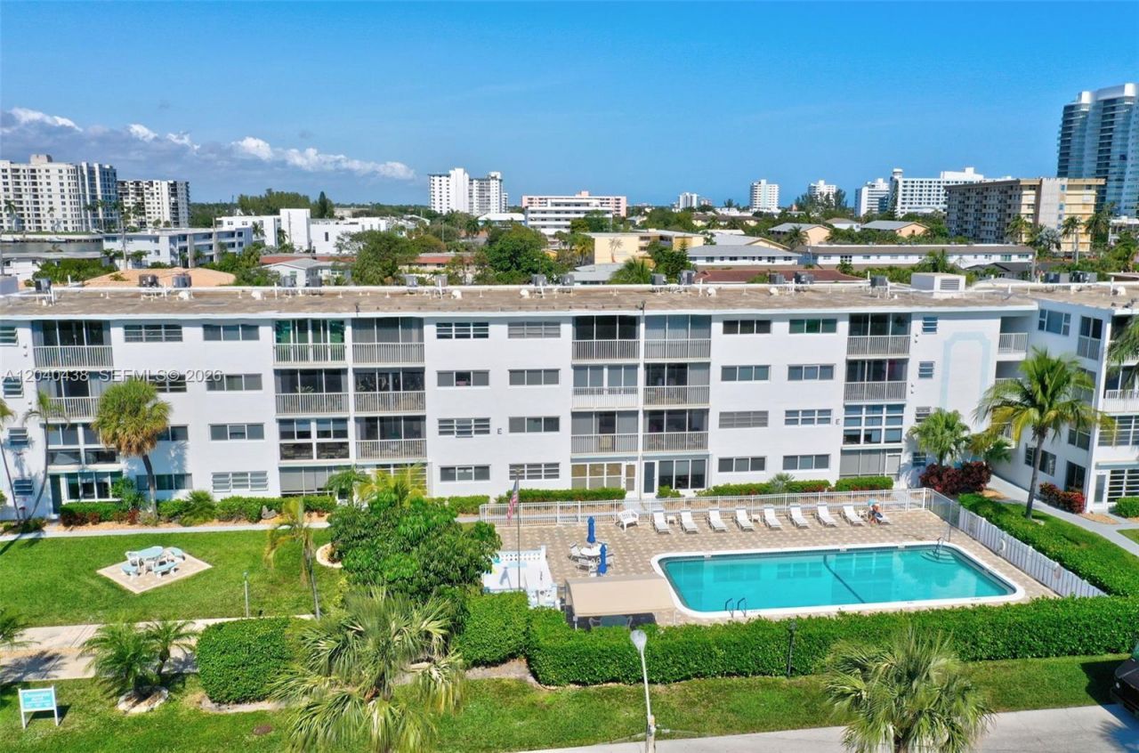 3221 NE 8th St, Unit 103, Pompano Beach, FL 33062 Photo