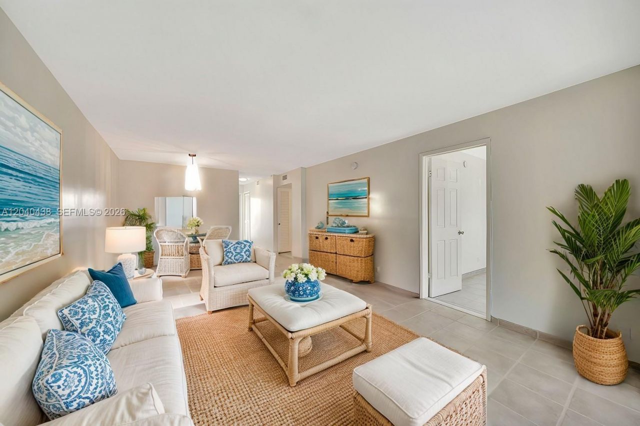 3221 NE 8th St, Unit 103, Pompano Beach, FL 33062 Photo
