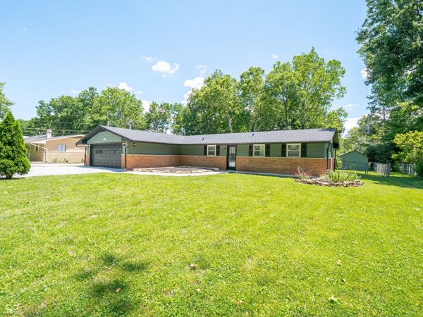 6527 W 15th Street , Indianapolis, IN 46214