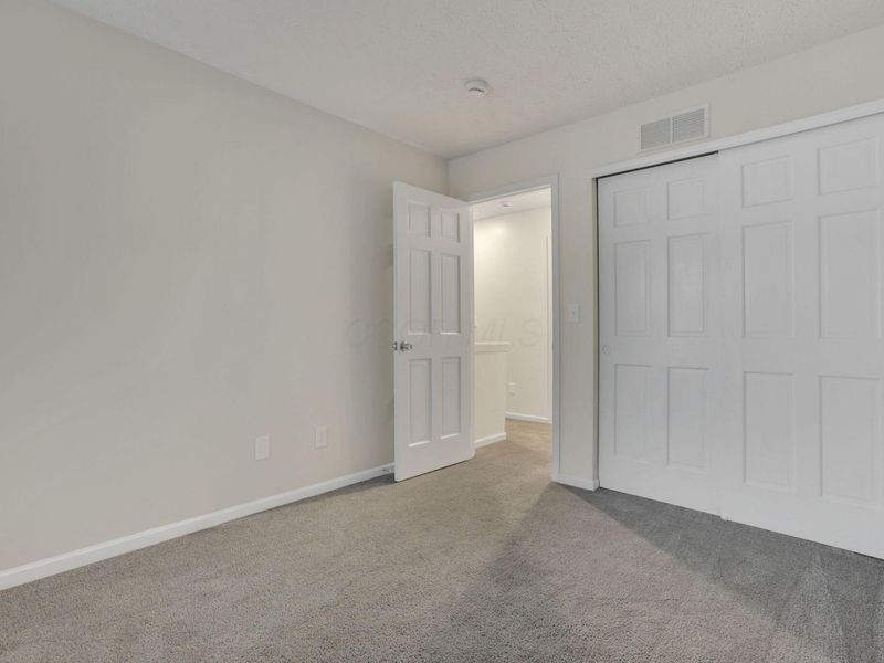 4107 Pathfield Drive, Columbus, OH 43230 Photo 33