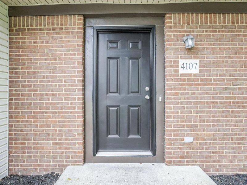 4107 Pathfield Drive , Columbus, OH 43230 Photo 6