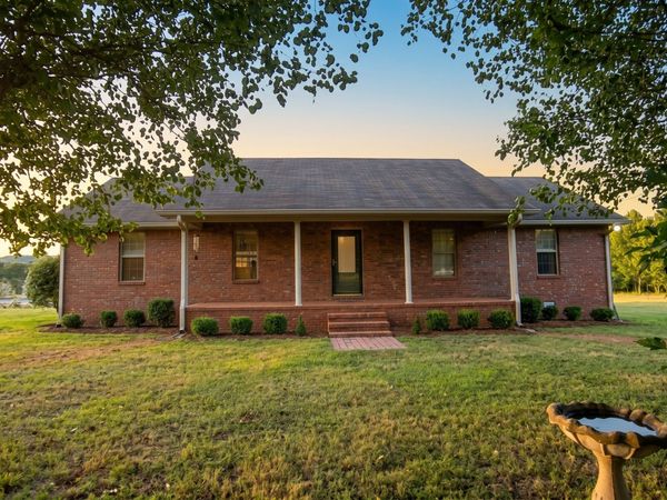 1002 Lebanon Hwy , Lebanon, TN 37087