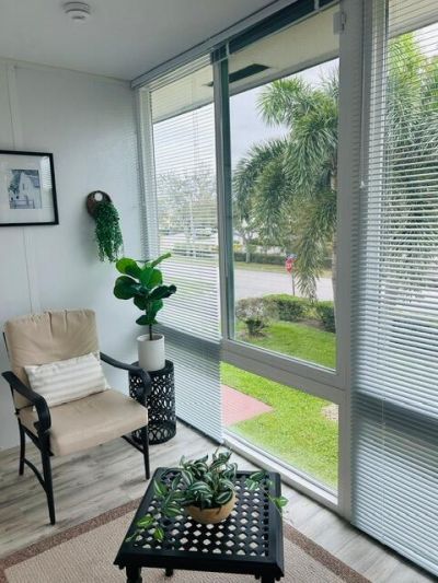 50 Plymouth, West Palm Beach, FL 33417 Photo