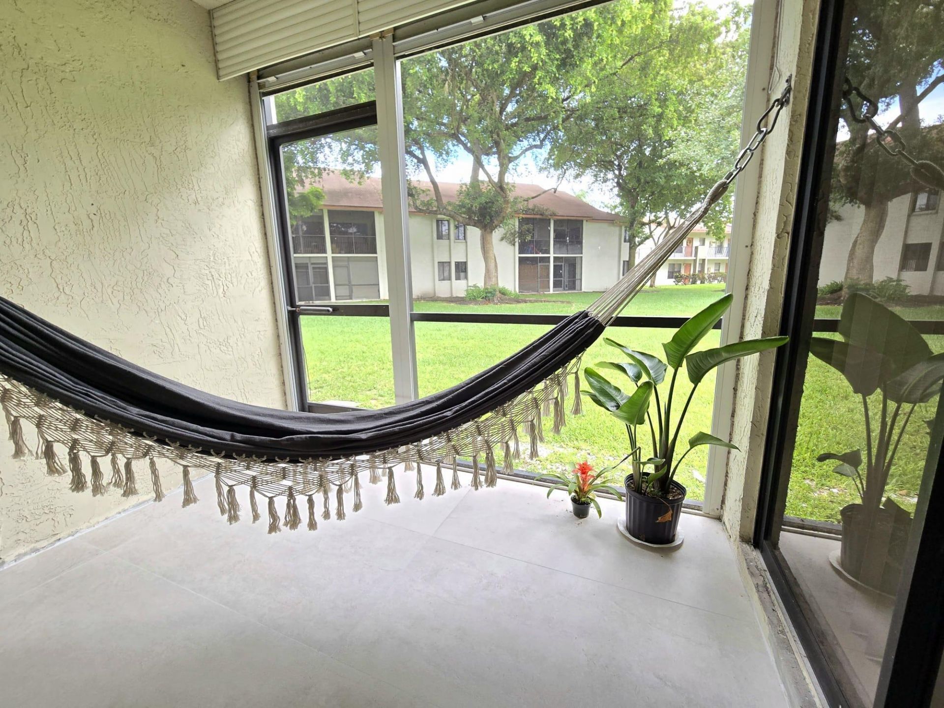 5577 Courtyard Drive, Margate, FL 33063 Photo