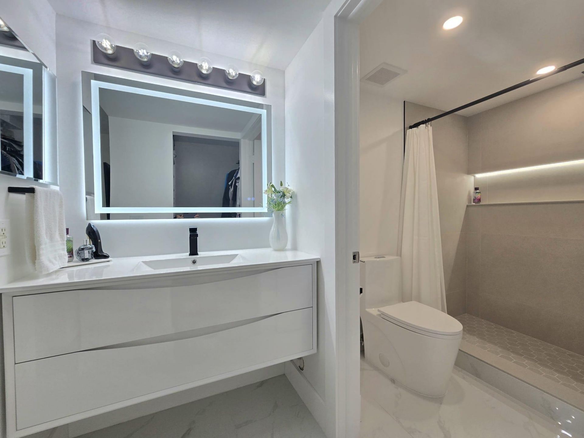 5577 Courtyard Drive, Margate, FL 33063 Photo