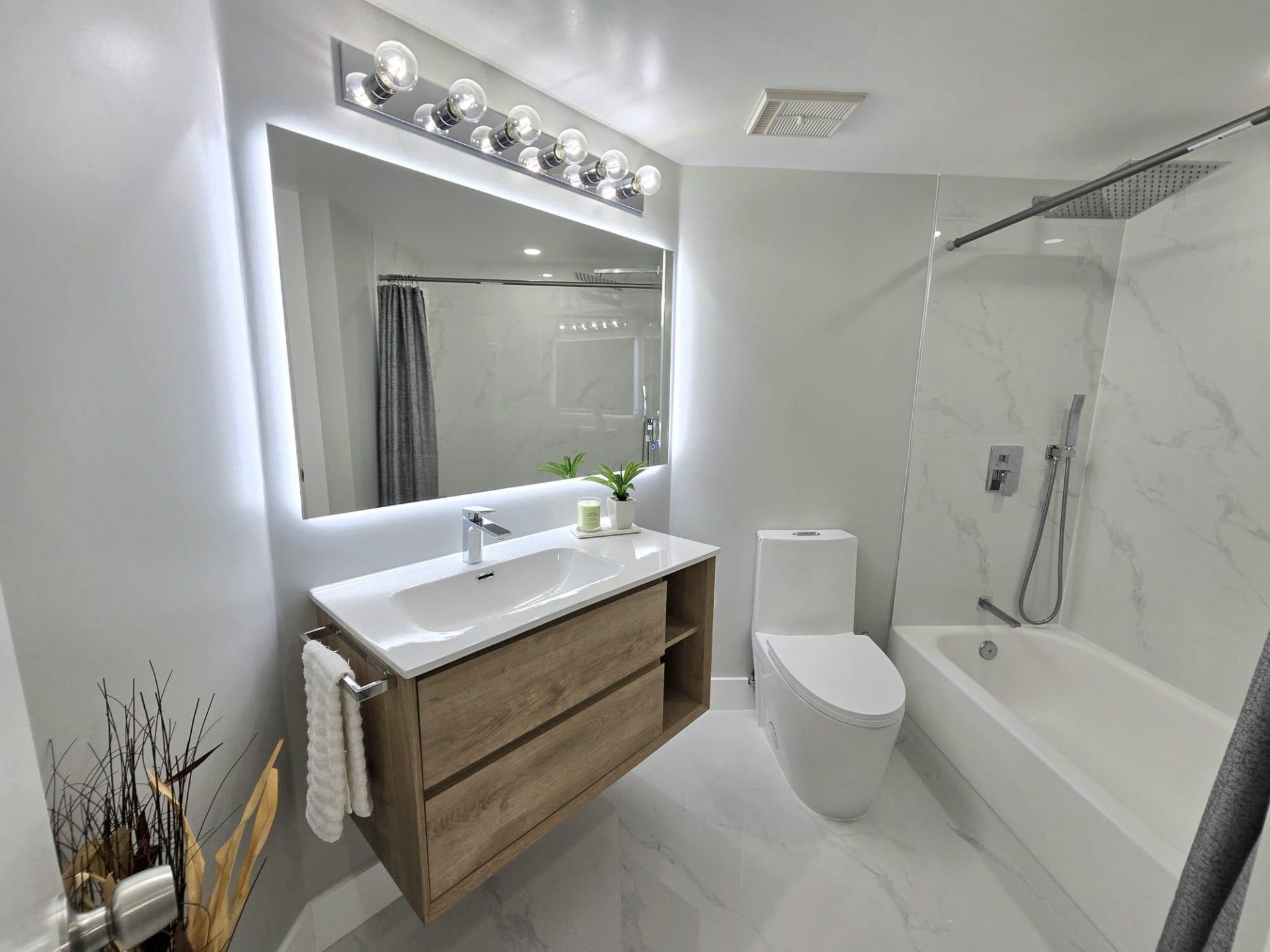 5577 Courtyard Drive, Margate, FL 33063 Photo