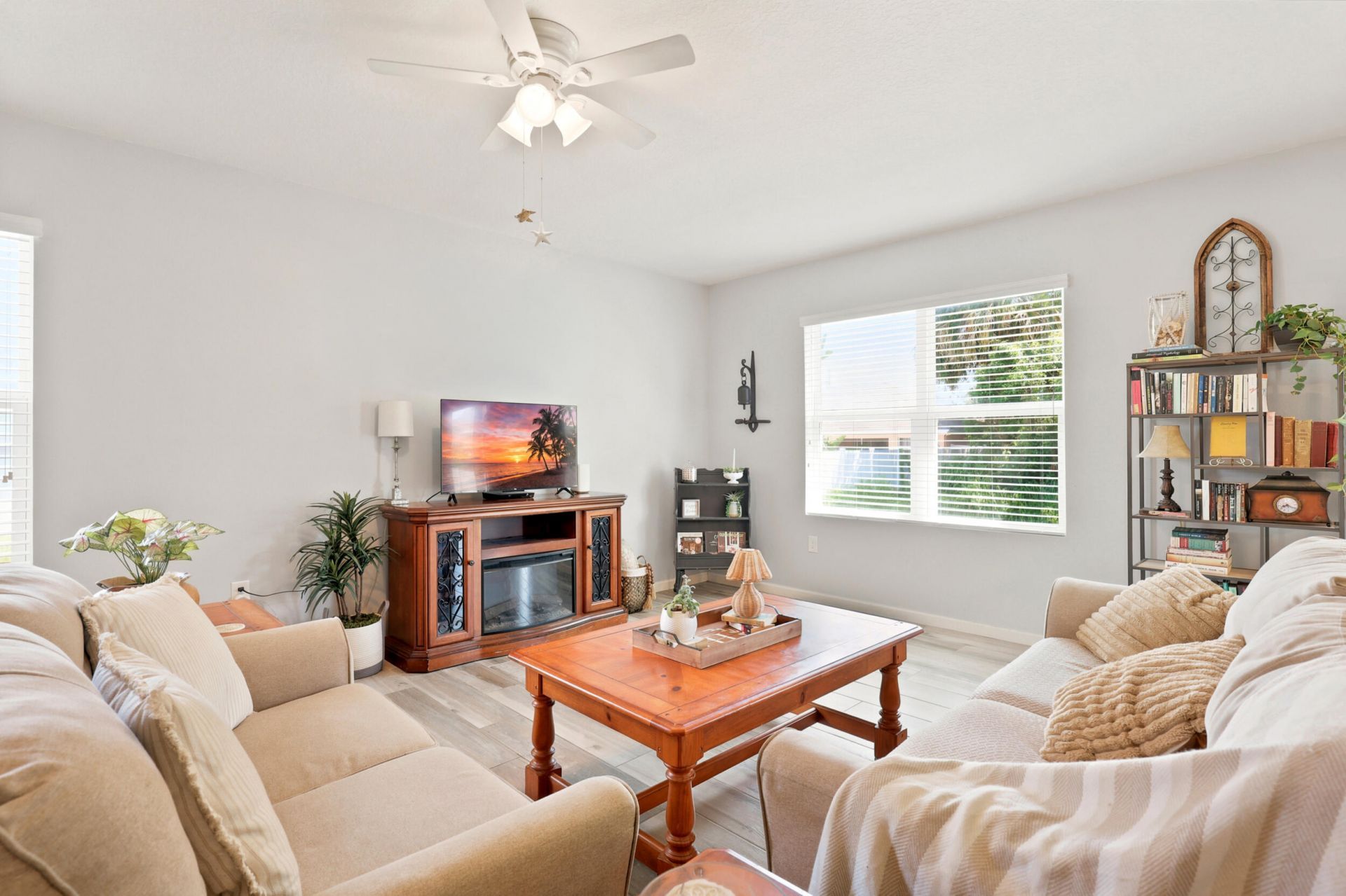 2096 SW Leafy Road, Port Saint Lucie, FL 34953 Photo