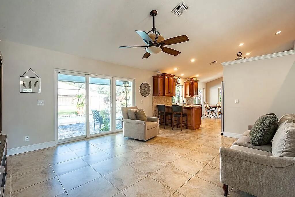 22373 Ensenada Way, Boca Raton, FL 33433 Photo