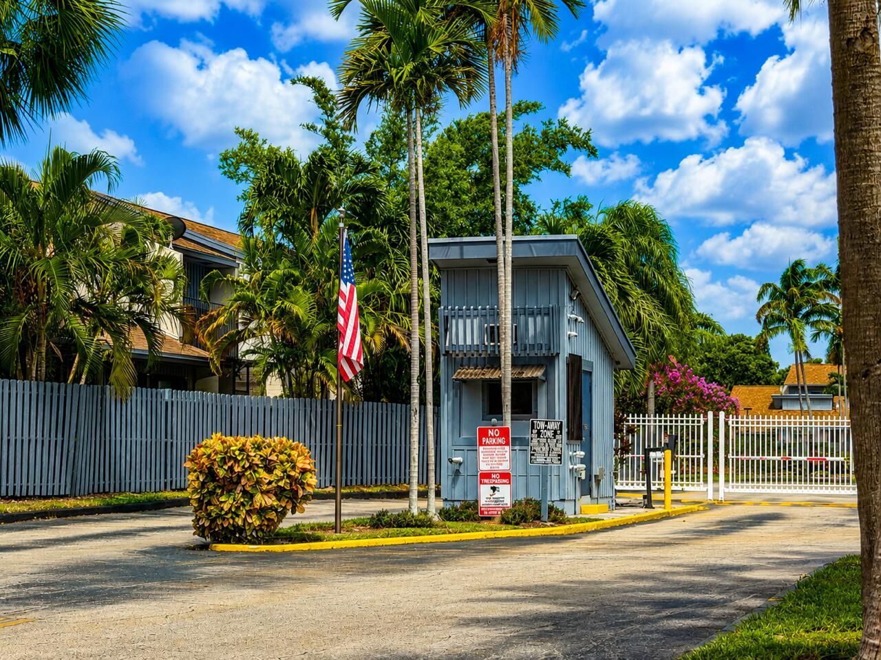 1541 N 14th Terrace, Hollywood, FL 33020 Photo