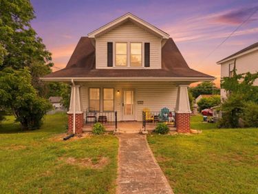 1213 Main Street, Altavista, VA 24517