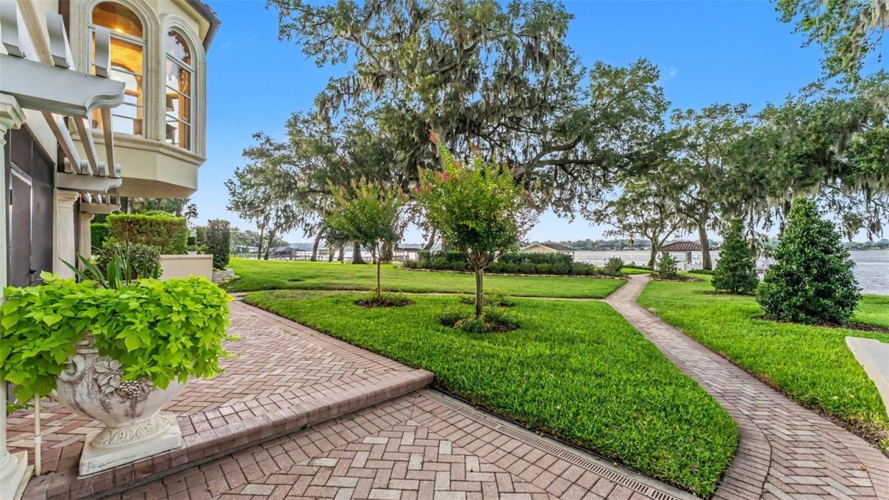 5119 Lake In The Woods Boulevard, Lakeland, FL 33813 Photo