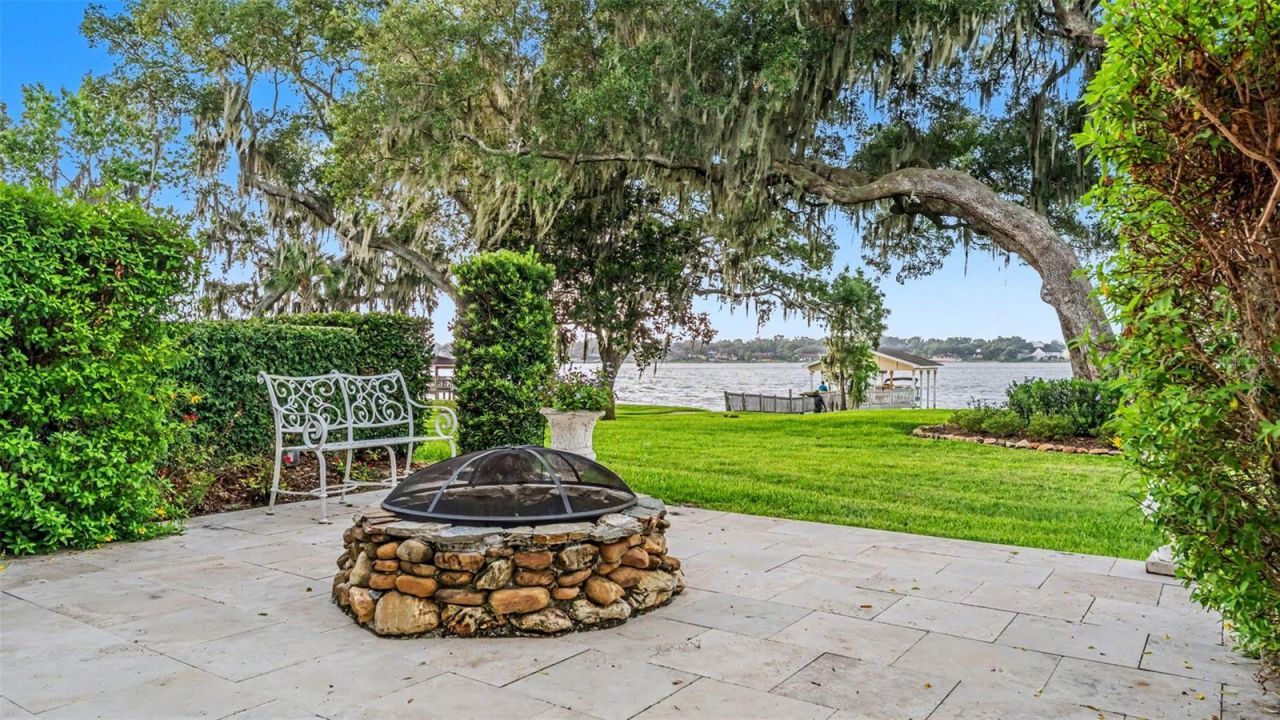 5119 Lake In The Woods Boulevard, Lakeland, FL 33813 Photo