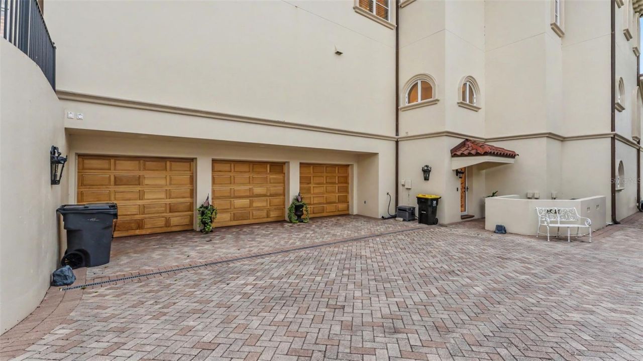 5119 Lake In The Woods Boulevard, Lakeland, FL 33813 Photo