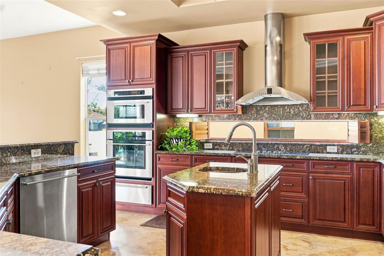 2604 Heritage Green Avenue, Davenport, FL 33837 Photo
