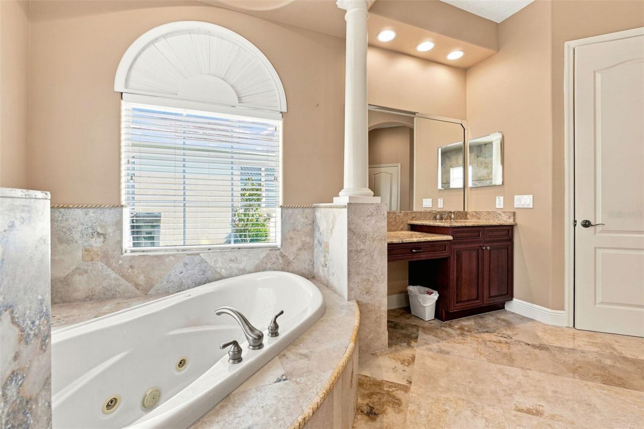2604 Heritage Green Avenue, Davenport, FL 33837 Photo