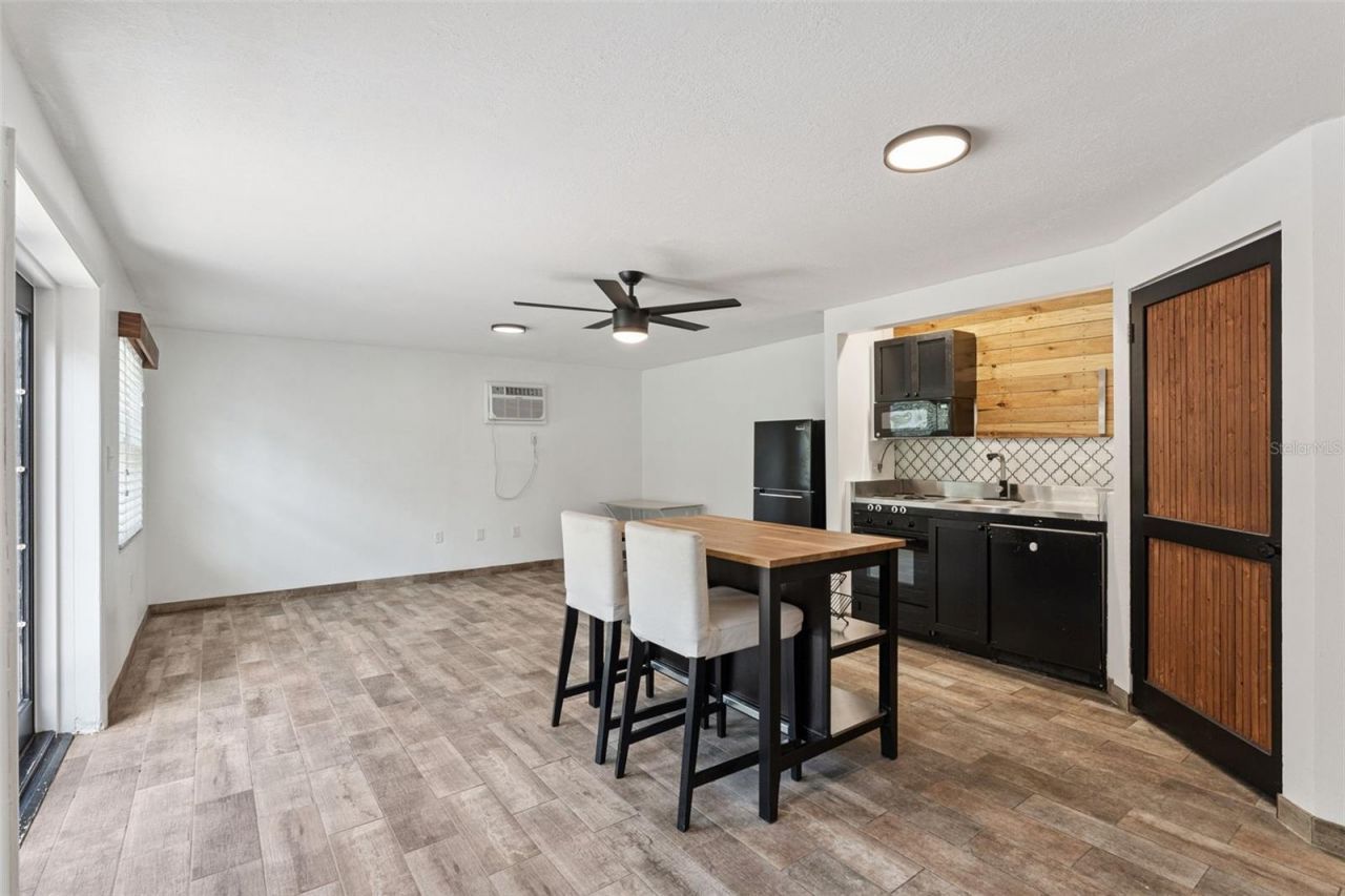5583 Jessamine Lane, Orlando, FL 32839 Photo