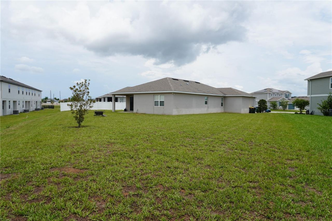 236 Hillcrest Drive, Dundee, FL 33838 Photo