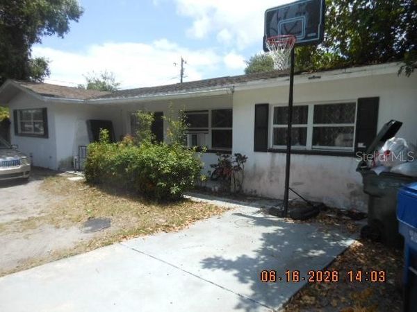 1109 ROSERY ROAD NE, LARGO, FL 33770