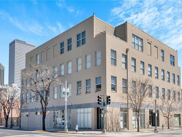 835 JULIA Street, Unit 4, New Orleans, LA 70113
