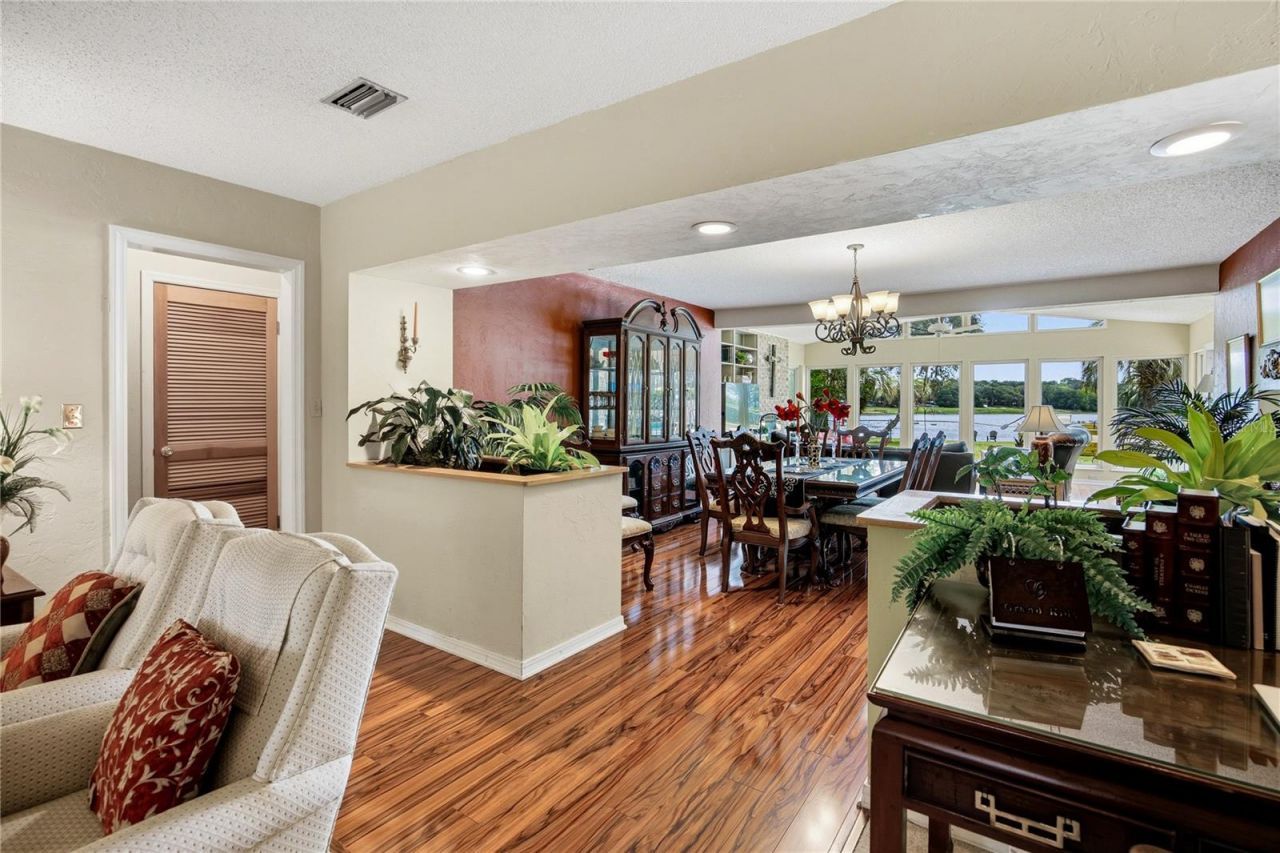 3933 SE State Road 21, Keystone Heights, FL 32656 Photo