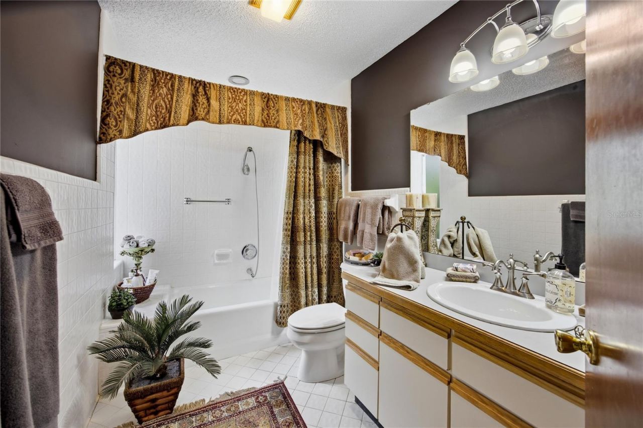 3933 SE State Road 21, Keystone Heights, FL 32656 Photo